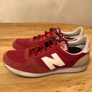 Vintage New Balance 220 Women’s 9